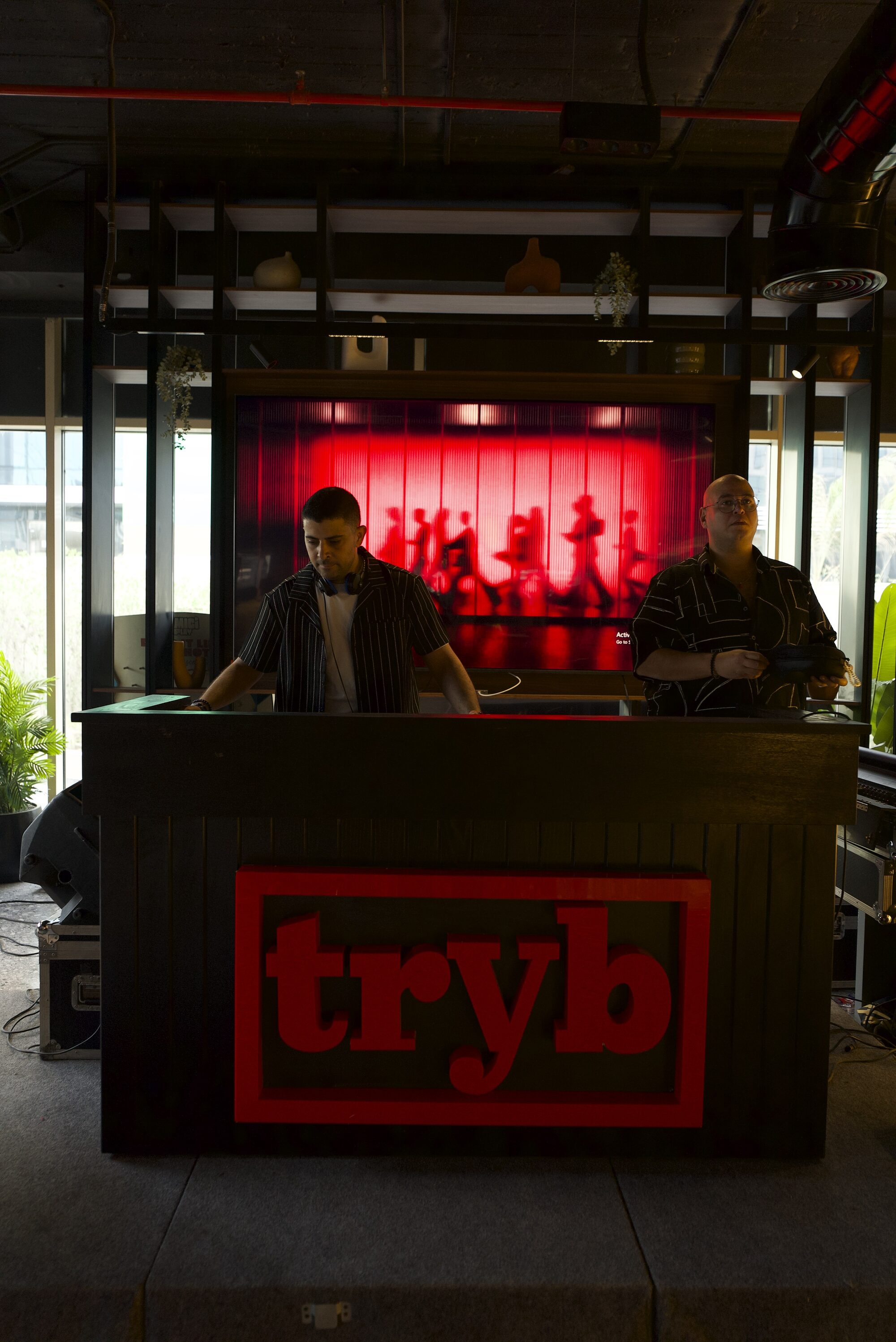 TRYB: Nadia Boulif x Amici Play